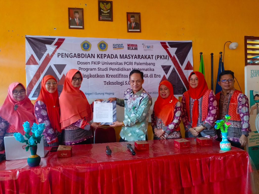 Dosen Prodi Pendidikan Matematika UPGRIP Gelar PkM di SMAN 1 Gunung ...