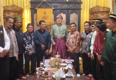 Kesultanan Palembang Darussalam Beri Masukan Penting untuk Pakaian Adat Bangka Selatan