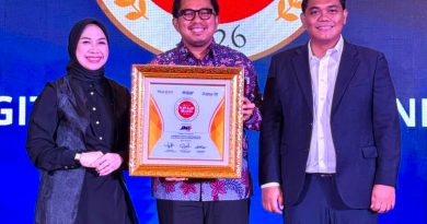 JNE Raih Penghargaan Golden Brand of The Year dan Digital Popular Brand Award 2026