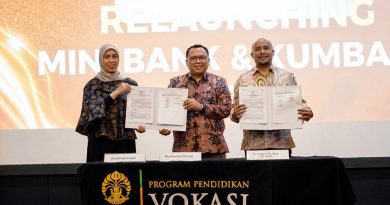 CIMB Niaga Dukung Program Vokasi UI dengan Laboratorium Mini Banking Terkini