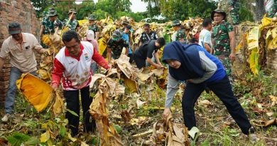 Dukung Gerakan Indonesia Asri, Ratusan Personel Gabungan TNI-Pemkot Bersihkan Ikon Sejarah BKB Palembang