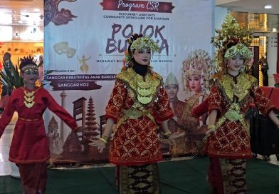 Komitmen Bandara SMB II Berkontribusi melalui “Pojok Budaya”, InJourney Airports Dukung Pelestarian Budaya Lokal Lewat Program Community Upskilling for Aviation