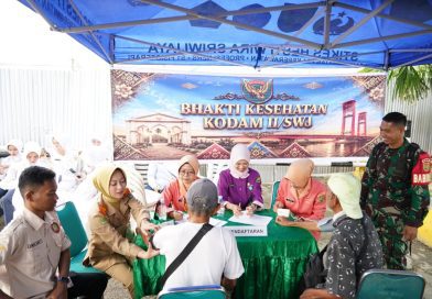 Kodam II/Sriwijaya Gelar Bhakti Kesehatan dan Bagikan Sembako di Benteng Kuto Besak Palembang