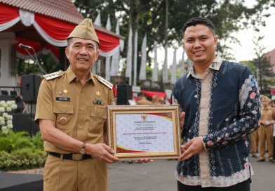 Program Bayar SPP dengan Sampah Dinilai Berdampak Nyata, Bank Sampah Mitra Binaan PLN UID S2JB Raih Penghargaan Pemkot Palembang