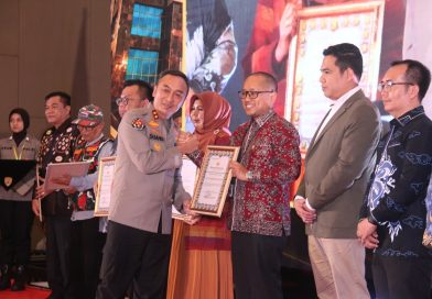 PLN UID S2JB Terima Penghargaan Polda Sumsel, Listrik Andal Sukses Kawal Seleksi Calon Anggota Polri 2026 Tanpa Padam