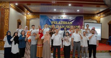 Percepat Kelulusan Mahasiswa, FKIP Universitas PGRI Palembang Gelar Pelatihan Skripsi untuk 1.211 Peserta