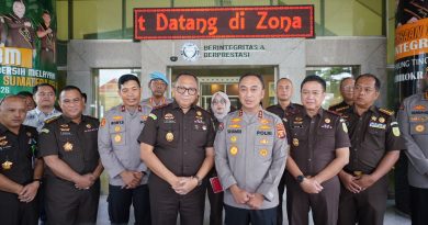 Kapolda Sumsel Perkuat Sinergi Penegakan Hukum di Sumsel, Silaturahmi ke Kejati Sumsel