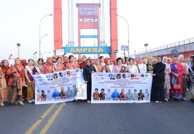 DPD PIM Sumsel Cetak Rekor Dunia MURI, Karnaval Berbusana Kebaya Songket oleh Perempuan Terbanyak
