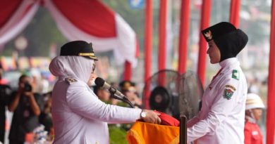 Peringatan HUT ke-81 RI di Muara Enim,  Plt. Bupati Ajak  Masyarakat Jaga Muara Enim Tetap Kondusif untuk Lanjutkan Pembangunan