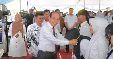 PKKMB UPGRIP Tahun 2026 Diikuti 1.972 Maba, Rektor Bukman Lian Pastikan Kampus Tanpa Perploncoan