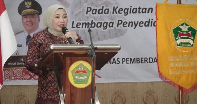 Lidyawati Cik Ujang Dorong Perempuan Sumsel Mandiri Secara Ekonomi Lewat Pelatihan Chunky Bag