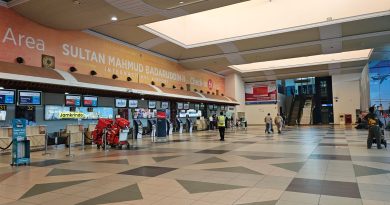 Bandara SMB II Kembali Beroperasi