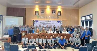 Dosen Prodi Manajemen FEB UPGRIP Laksanakan PkM di SMA Negeri 5 Baturaja, Dorong Siswa Bangun Bisnis Online Sejak SMA