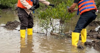 Kawal Pertumbuhan 22.000 Mangrove, Medco E&P Grissik Ltd. Lakukan Monev Bersama LDPHD Sungsang IV
